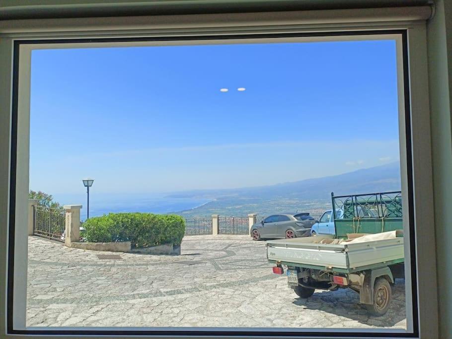 Stanza Mylai Etna View Apartment Castelmola Exterior photo